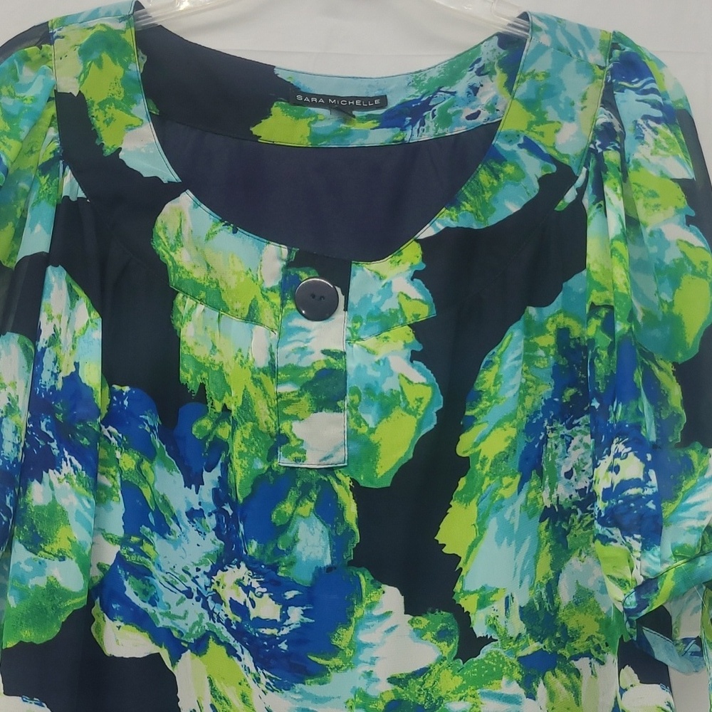 Short Sleeve Blouse Top Black W Green Blue Floral Print - Picture 2 of 10